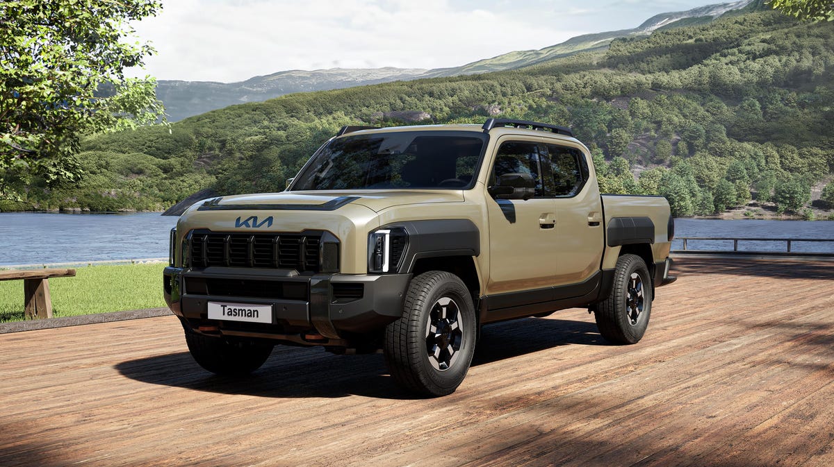 Image of Kia Is Bringing an EV Pickup to North America